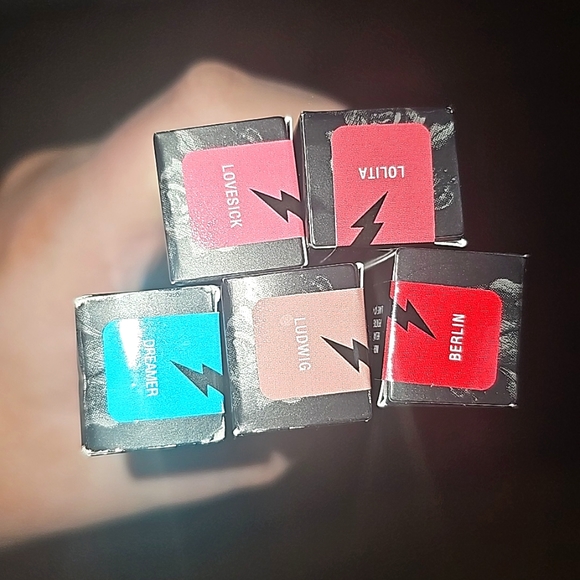 KVD Everlasting Liquid Lipstick 💄💋 - Picture 2 of 6